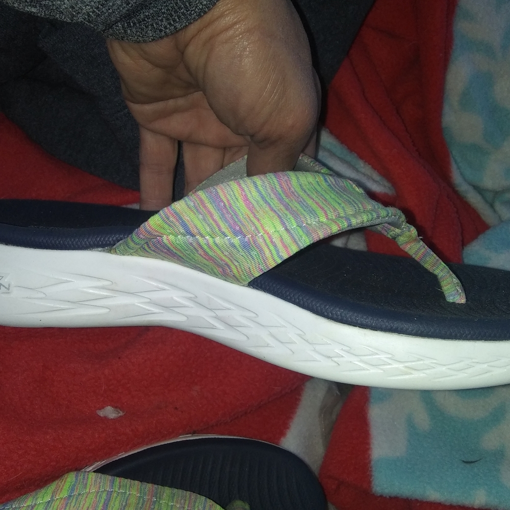 Sandles